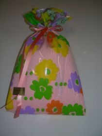 BOLSA DE PAPEL PINOCHO CON CELOFÁN ESTAMPADO.JPG